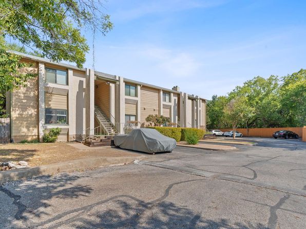 9100 Mountain Ridge Dr APT 210, Austin, TX 78759