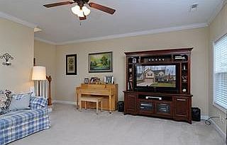 4th image of 1629 Spring Oak Ln