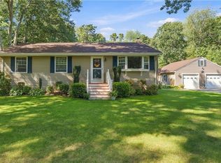 12 Trim St, Rehoboth, MA 02769