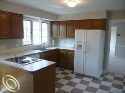 5th image of 31209 Sleepy Hollow Ln