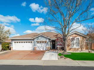 3280 Rock Creek Way, Roseville, CA 95747