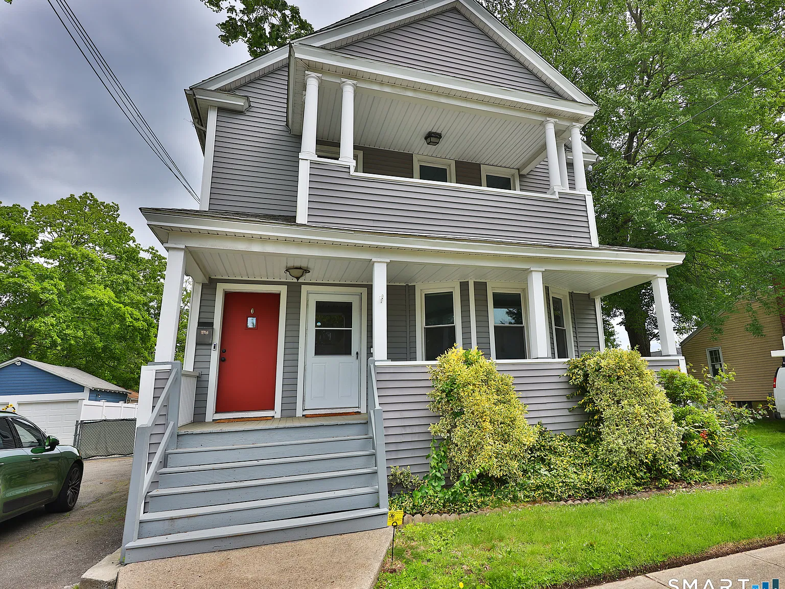 2 bed, 1.0 bath, 936 sqft, $2,300 — Photo 1