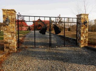 143 Dogwood Way, Blue Ridge, GA 30513