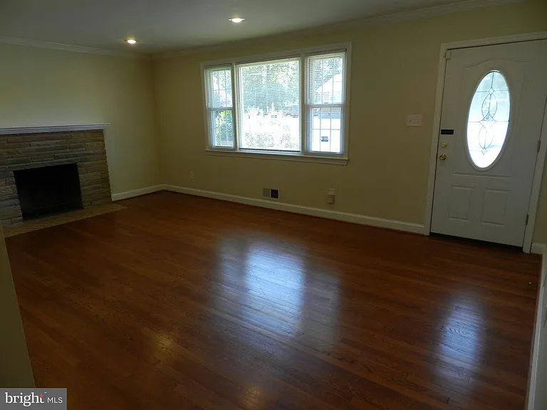 4901 Braymer Ave — Photo 13