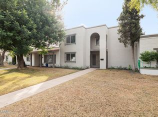 8205 E Rose Ln, Scottsdale, AZ 85250