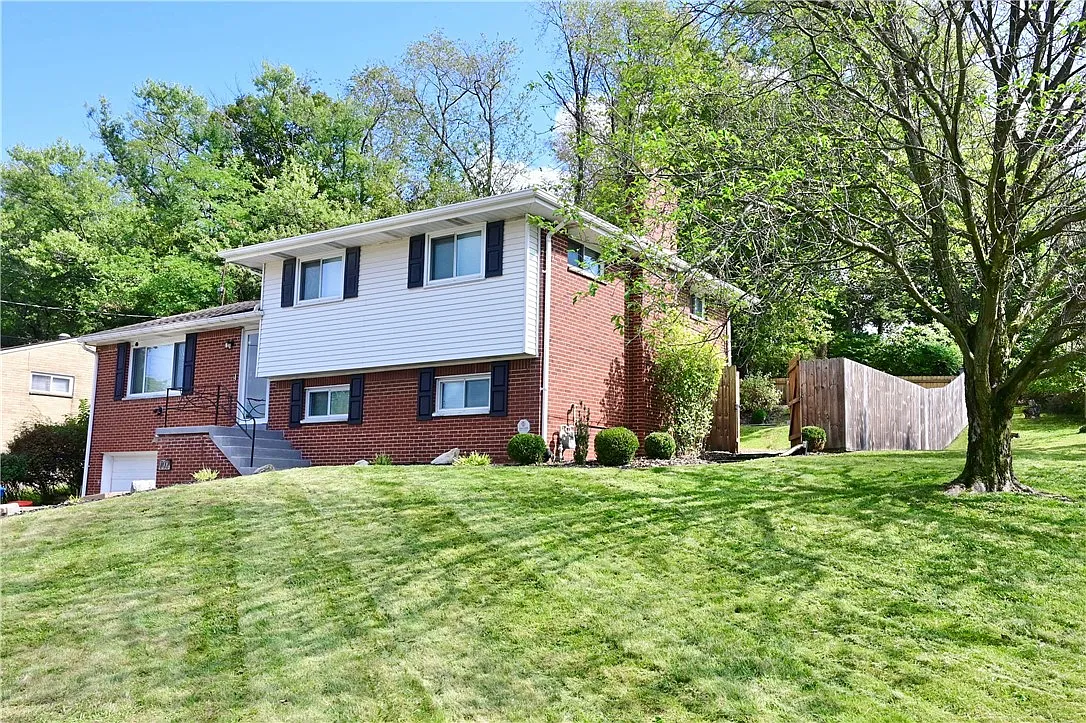 102 McKenzie Dr photo 1