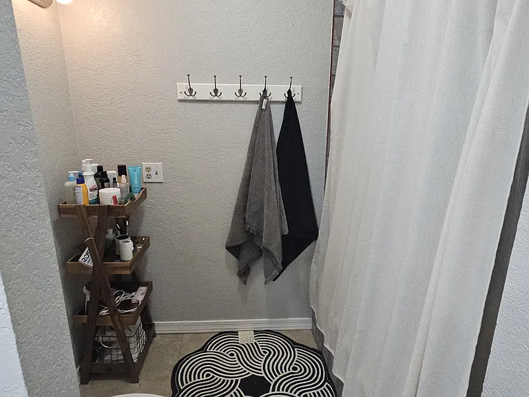 1545 E Sahuaro Dr #11 — Photo 9