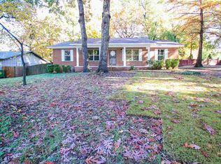 1514 Honeysuckle Ln, Jonesboro, AR 72401