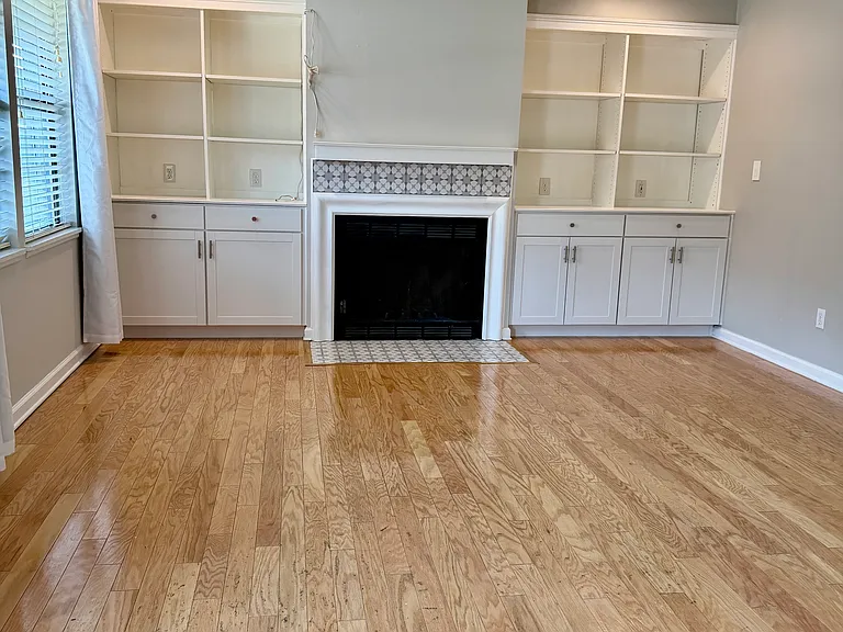 3441 Laredo Dr #52 — Photo 2