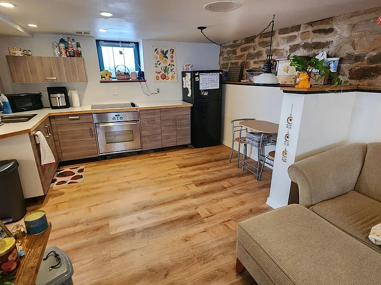 719 Remington St — Photo 40