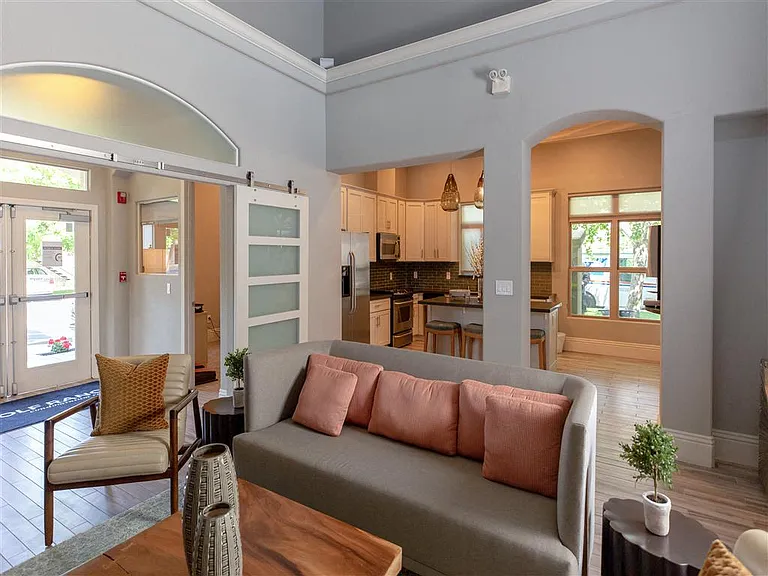 Wolf Ranch Condominium Rentals — Photo 15