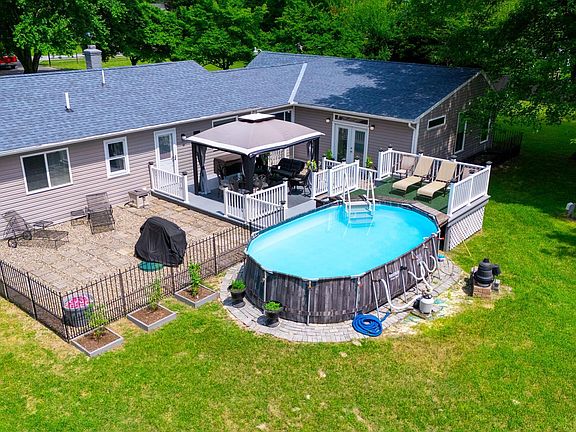 2nd image of 23609 Pine Lake Dr
