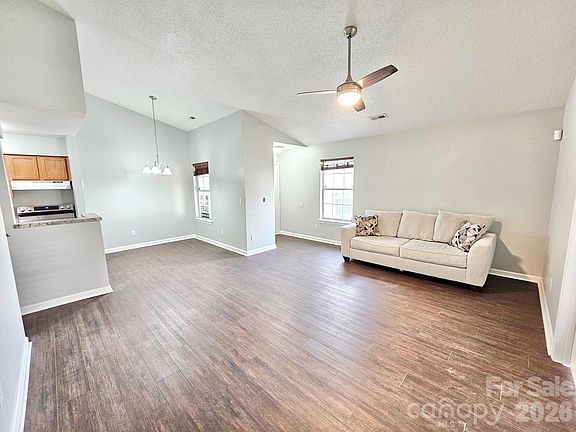 3rd image of 8119 Tremaine Ct APT J