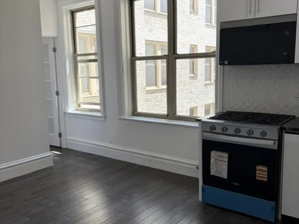 170 West 74th Street image 1 of 13
