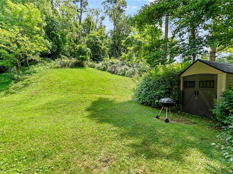 31st image of 145 Payne Dr