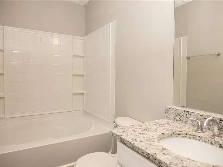 3906 Waldrop Ln — Photo 13
