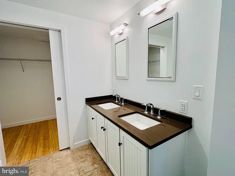 520 Carpenter Ln #28-1D — Photo 17