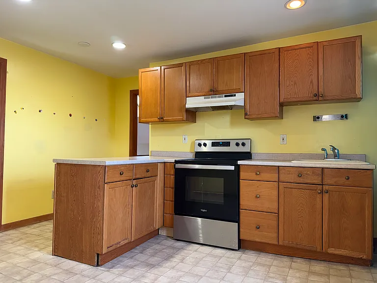 126 Orchard St #3 — Photo 6
