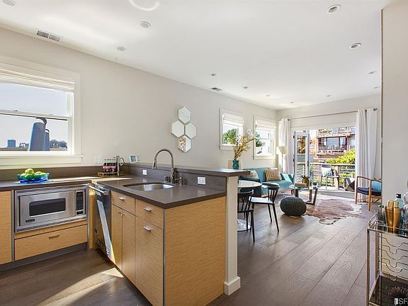 4th image of 1448 Sacramento St #A