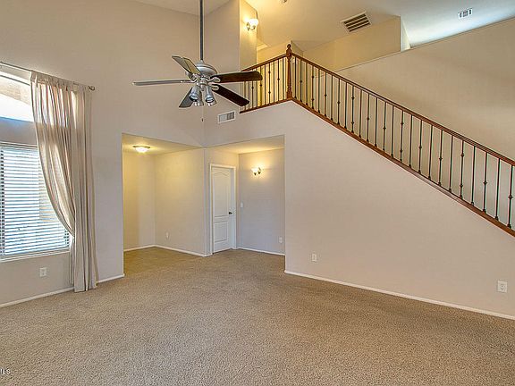 3rd image of 41934 W Hillman Dr