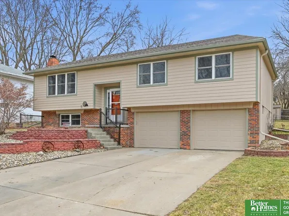 11723 S 39th St, Bellevue, NE 68123