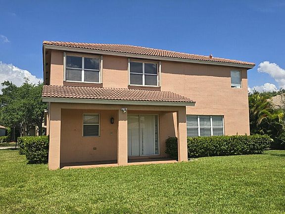 2nd image of 4436 Laurel Place