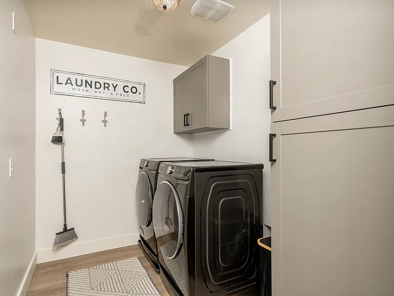 9336 W Georgia Ave — Photo 9