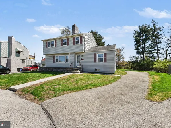1701 Harmon Rd, Conshohocken, PA 19428