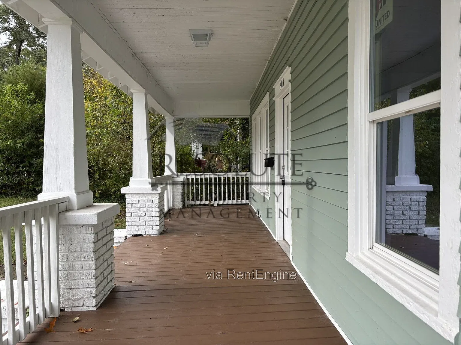 3 bed, 2.0 bath, 1557 sqft, $1,850 — Photo 2