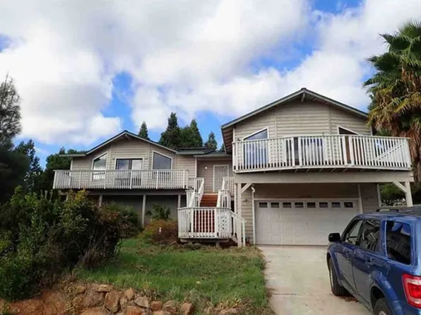 18450 Park Point Ct, Hidden Valley Lake, CA 95467