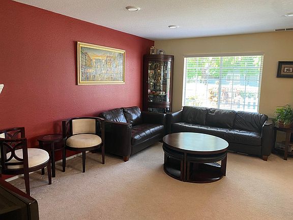 3rd image of 5105 Shalimar Cir