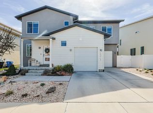 5371 W Rochdale Ln, Herriman, UT 84096