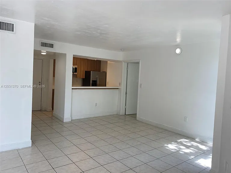 7075 NW 186th St #C308 — Photo 6