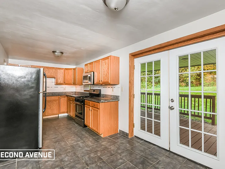 774 Cottonwood Dr — Photo 4