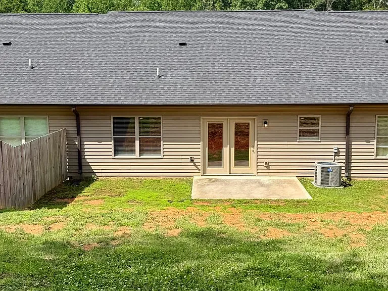 5928 Knox Hill Way — Photo 3