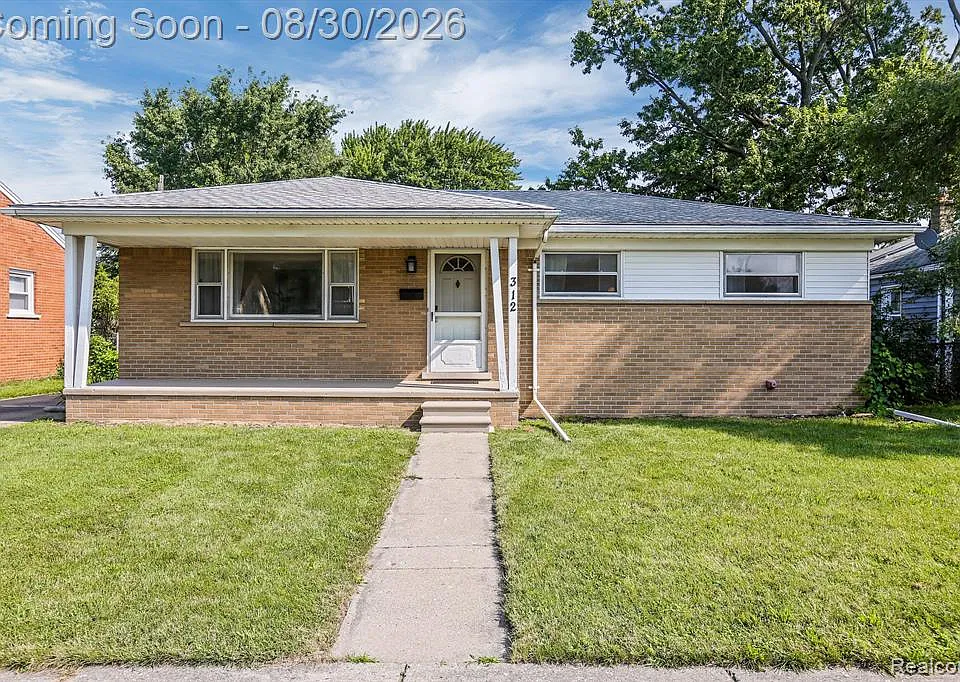312 W Lincoln Ave