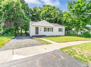 385 Belden Rd, Hamden, CT 06514