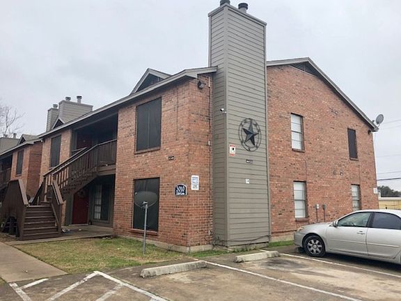 2nd image of 3010 Sappington Pl APT A