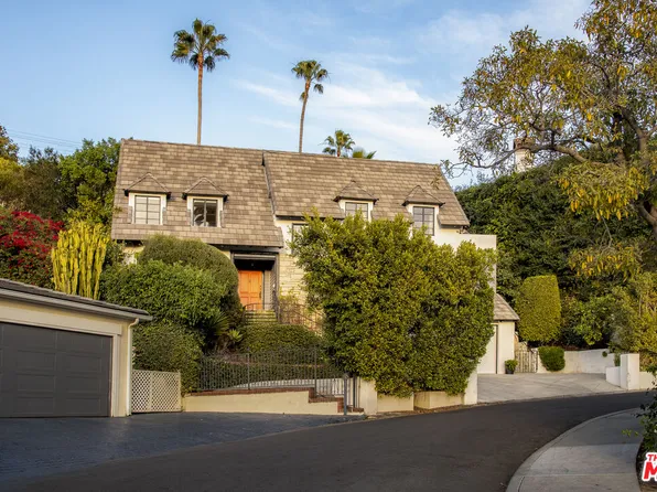 4837 Bonvue Ave, Los Angeles, CA 90027