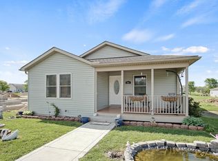 35 Parkview Ave, Commercial Point, OH 43116