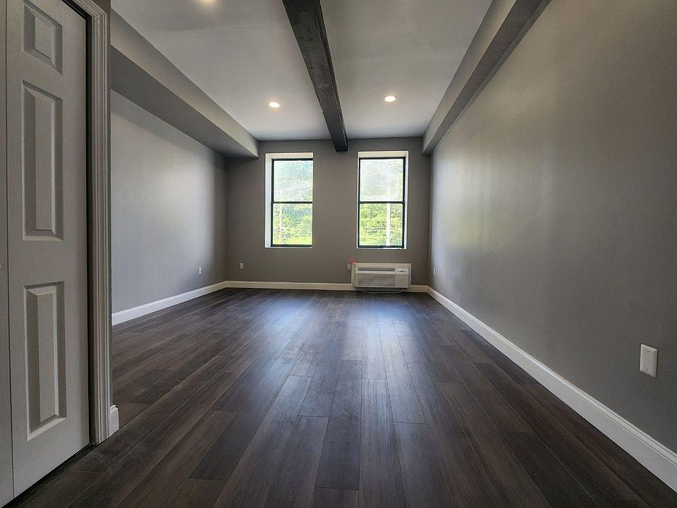 1st image of 69 Sparta Ave #3A