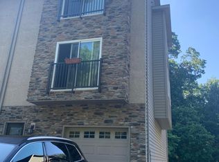 239 Paoli Ave, Philadelphia, PA 19128