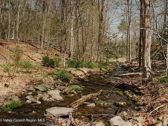 2nd image of 332 Mohonk Road
