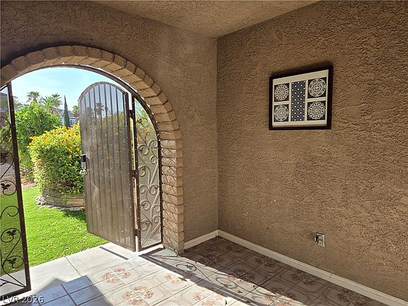 2nd image of 5945 N El Capitan Way