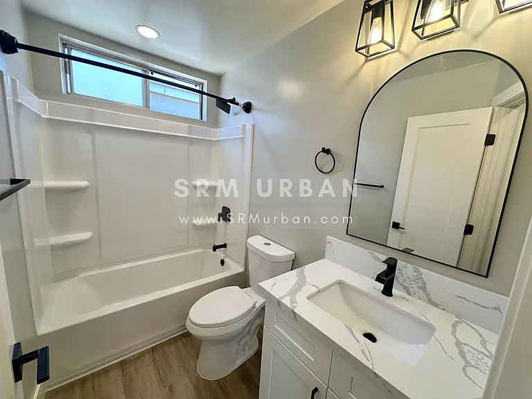 4150 41st St #10 — Photo 8