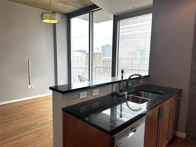 855 W Peachtree St NE #1704 — Photo 9