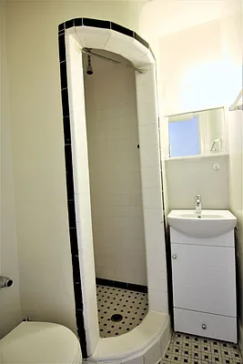 Rented by JK Dansar Corp | media 17