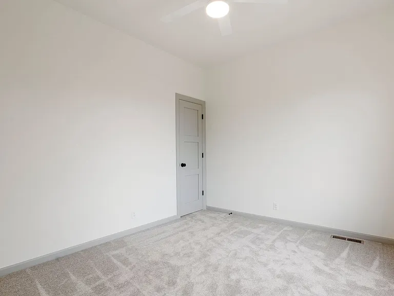 Quaker Condos - $300 Off Immediate Move-Ins! — Photo 13
