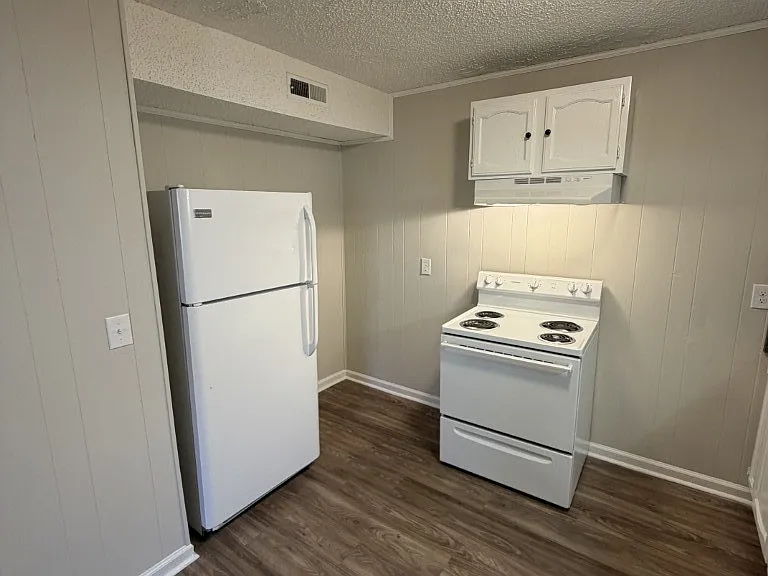 1002 Palmer Dr #12 — Photo 6