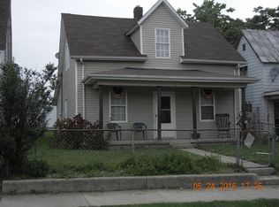 210 Logan St, Circleville, OH 43113
